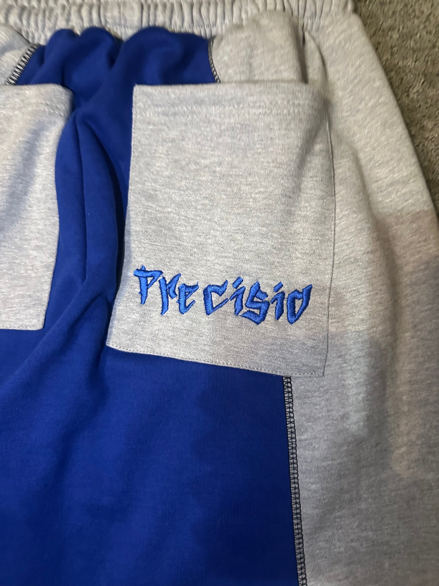 Precisio joggers (preorder)